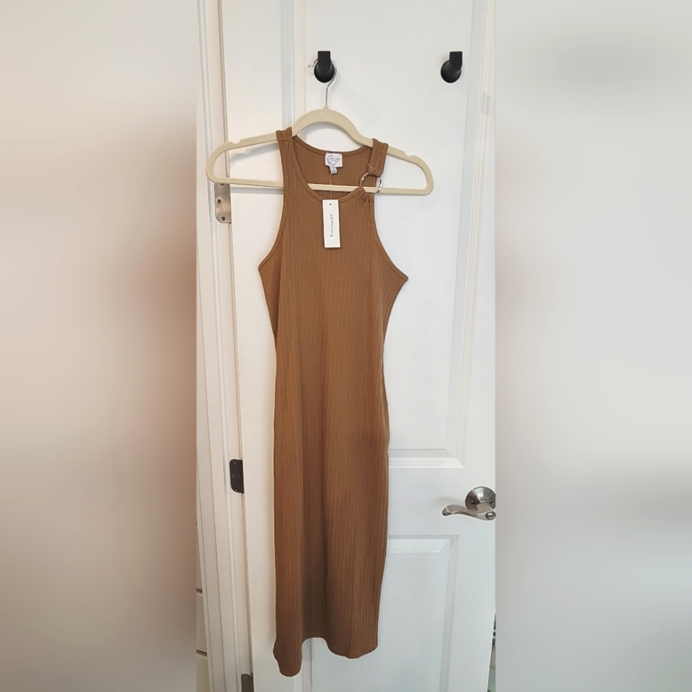 Francesca's Collections Ribbed Midi Dress Tan Small NWT